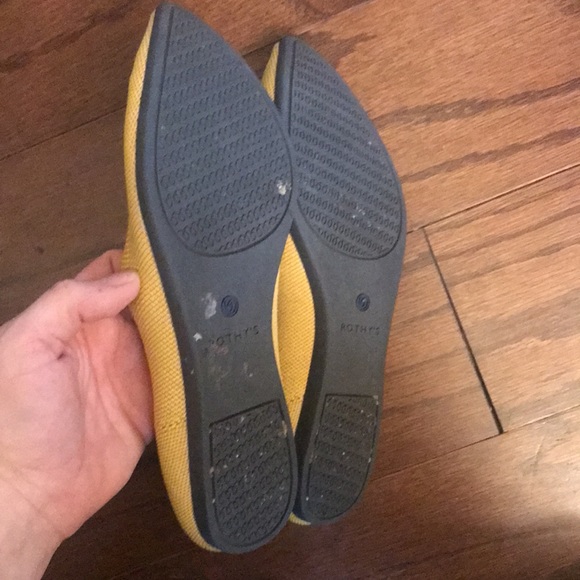 Marigold yellow Rothy’s in size 9.5 - Picture 2 of 6